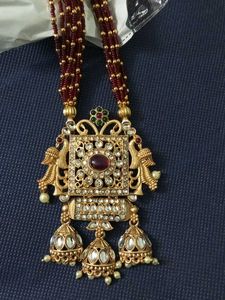 Elegant Necklace Set