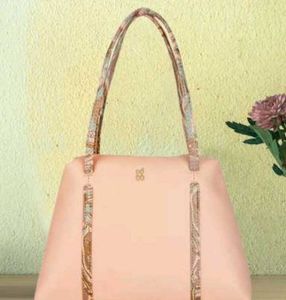 An Amazing Gucci Purse