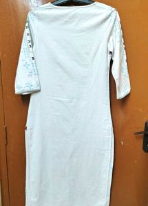Embroidered White Kurti