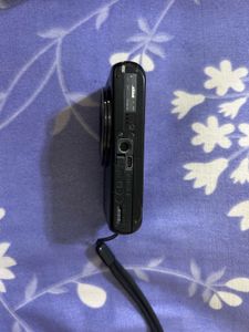 Sony Cybershot DSC-WX220 digital Camera