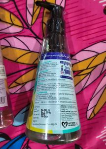 Plum Body Lovin&#39; Shower Gels