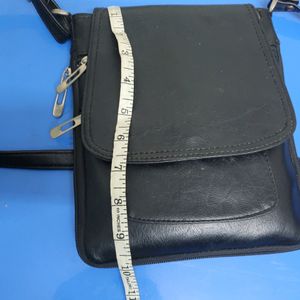Leather SLING Bag🎒
