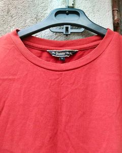 Red Short Sleeve Crop Tshirt