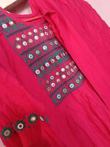 ❤️😍 brand New beautiful Collection Of 2pc Suit Sets ❤️😍 Choose Urs 🤗