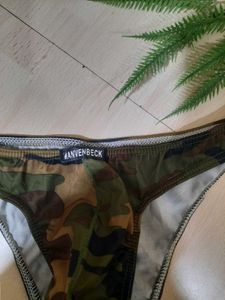 Hanvenbeck Camo Thong