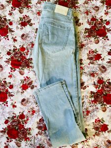 Light Wash Denim Jeans