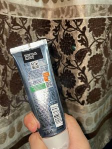 Garnier Vitamin C Serum Cleanser