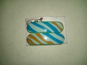Hair clips
