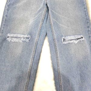 Vintage Wash Wide-Leg Distressed Jeans