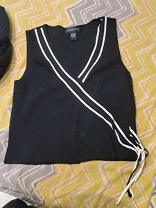 BRAND NEW Sleeveless Top