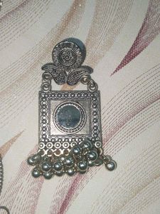 Elegant Oxide Jewellery Set