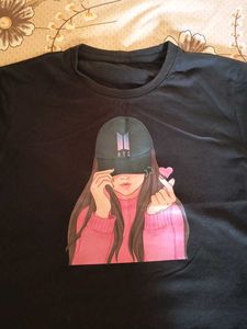 Comfy Black Tshirt