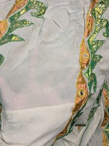 Unique Design Saree