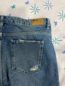 Zara Ripped Denim Jeans With Embroidery