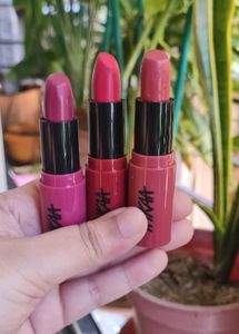 Nykaa Matte Bullet Lipsticks With Organiser