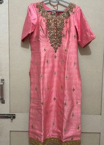 Pink Embroidered Kurta Set With Beautiful Dupatta