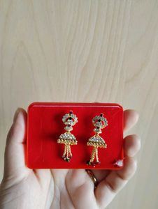 STONE GOLDEN EARRINGS 😻