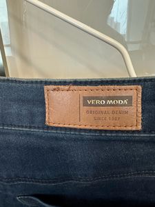Vero Moda Jeans - 32”