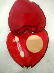 Eyeshadow+ Eyeliner+ Lipstick (3in1)