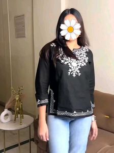 Trending Short Kurti With Thread Detailing 🖤