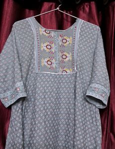 PRICE DROP Embroidered Boutique Kurta