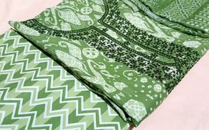 Pretty Printed Suit Material For Women 💚✨️