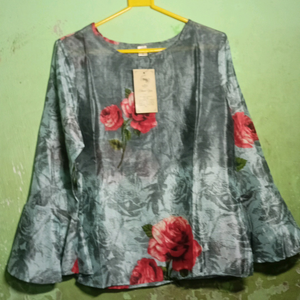 girl top   floral printed design  new top