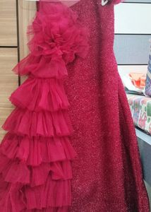 Beautiful Party Gawn For Girls