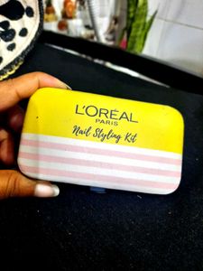 L'OREAL PARIS Nail Styling Kit