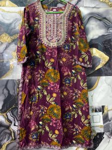 Women Kurta Set With Dupata
