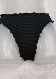 28 Size. Stretchable