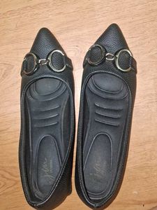 Black Formal Heels