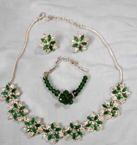 Green Necklace