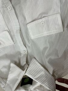 Outfit Combo 30 waist M size shirt