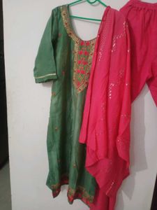 Green &amp; Pink Salwar Suit