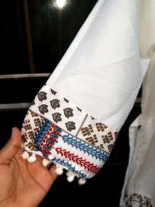 Embroidered White Kurti