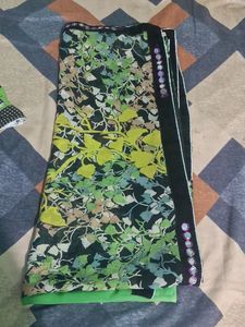 Green Saree With Mirror Work