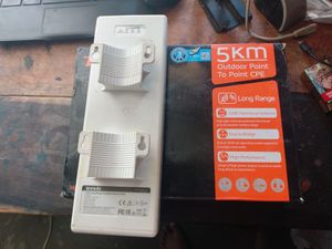 TENDA O3 WIFI ROUTER 5KM RANGE