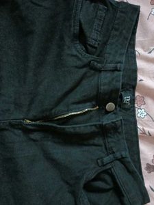 black jean