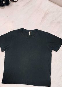 I&amp;D Round Neck T-shirts