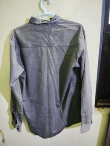Graphic Print Gray Button-Down Shirt