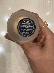 Bobbi Brown Foundation ( Golden Natural)