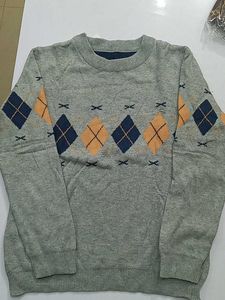 Argyle Pattern Grey Sweater