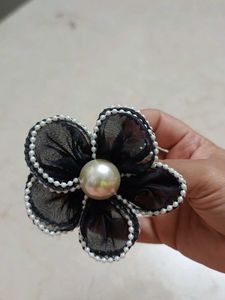 Black Pearl Flower Hair Tie