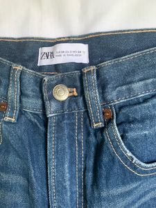 Price Drop!! ZARA vintage blue straight denim
