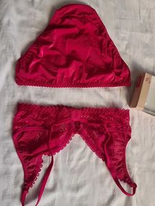 Red Lace Bra &amp; Panty Set