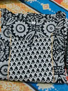 Black &amp; White Printed Suit