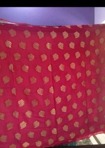 Elegant Pink &amp; Gold Saree wth blouse