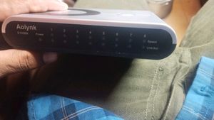 H3C SOHO-S1008A-CN 8-port Fast Switch Desktop Plug