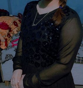 32 Kaliyo Ka Full Gher  long frock black